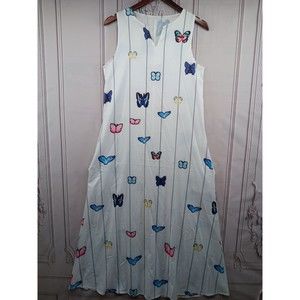 NWOT Made With Love Amazon Dress SZ S‎ Maxi Butterflies Casual Shift Pockets EC